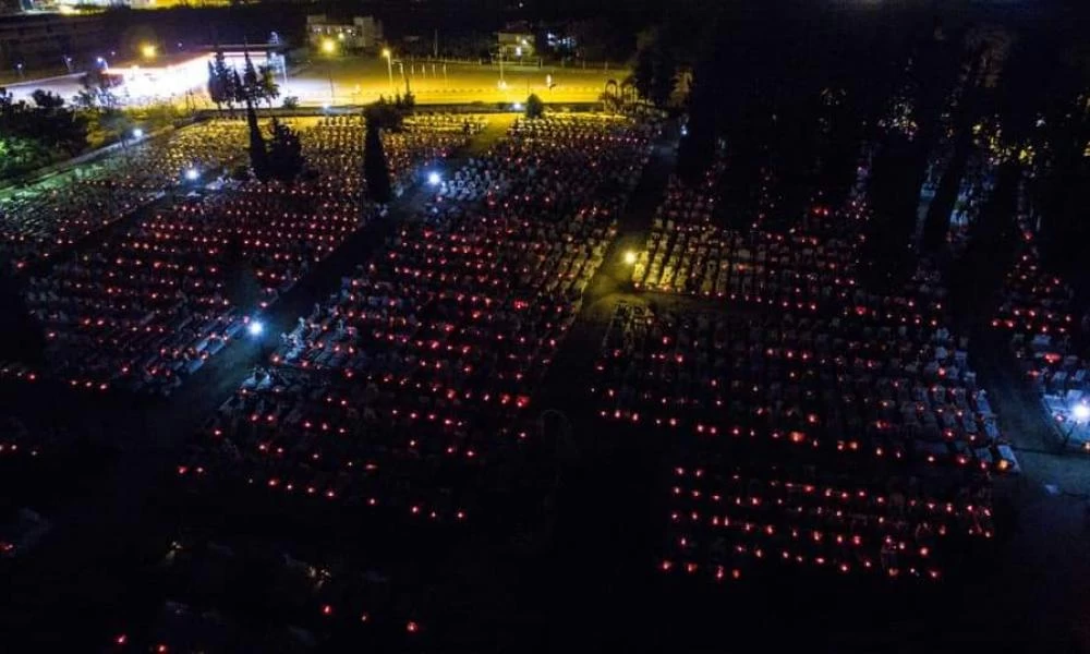 Δήμος Ξάνθης: Άναψε 6.000 κεριά σε κοιμητήριο την Μεγάλη Παρασκευή